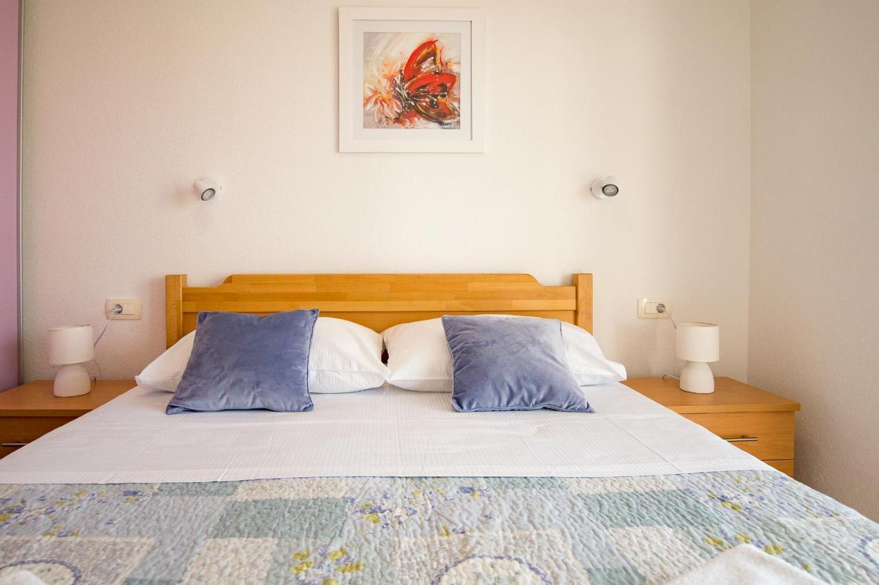 Apartments Mattea Makarska Bagian luar foto